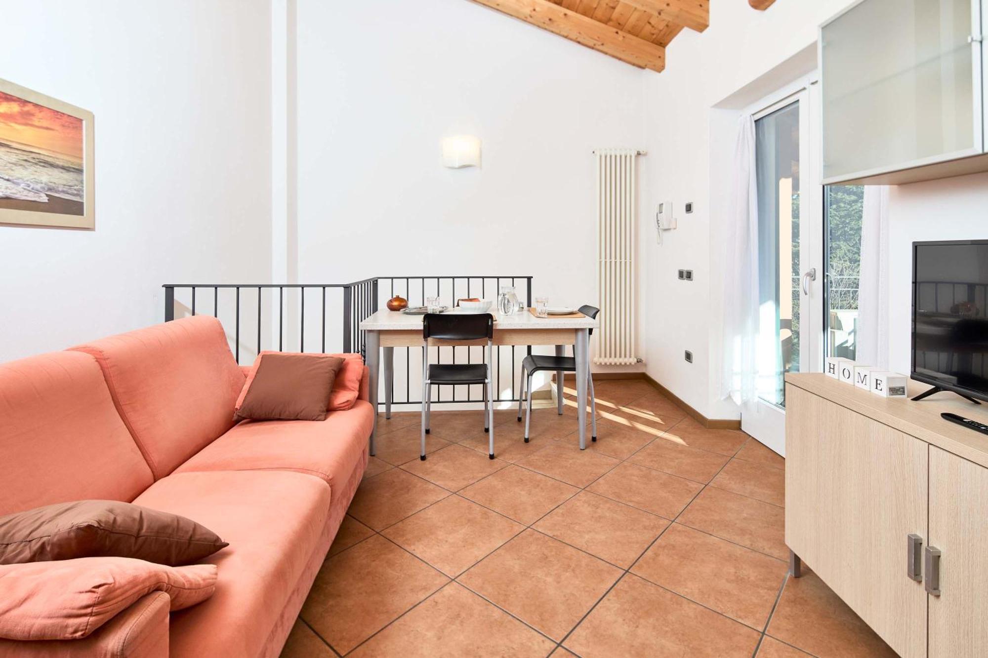 Bella Villa Apartments Riva del Garda Buitenkant foto